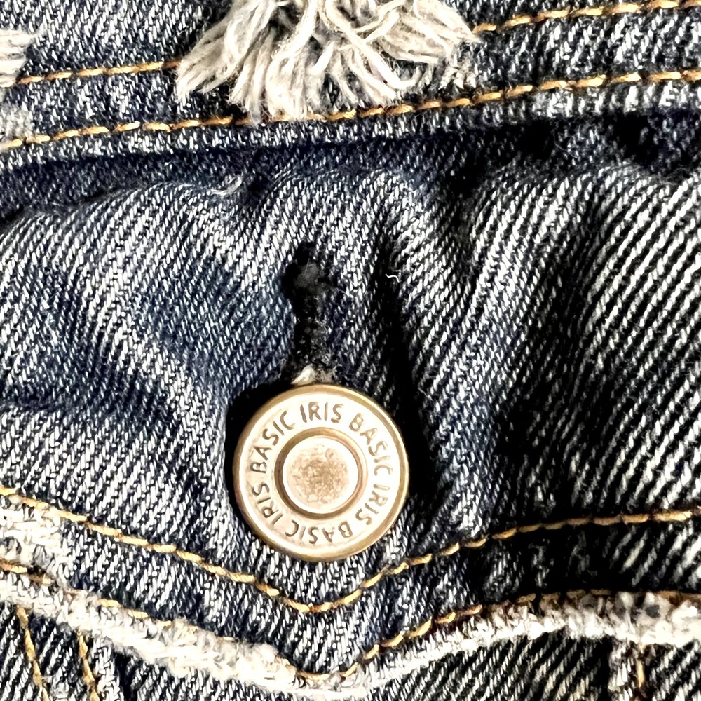Iris Basic Destroyed Denim Jacket Size S/M - image 6